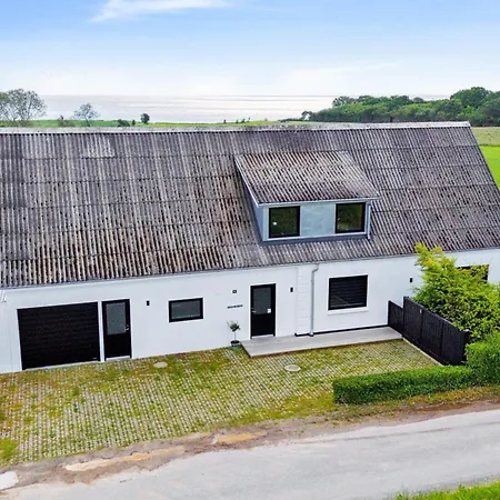 Imilie - 450m From The Sea By Interhome Holiday home