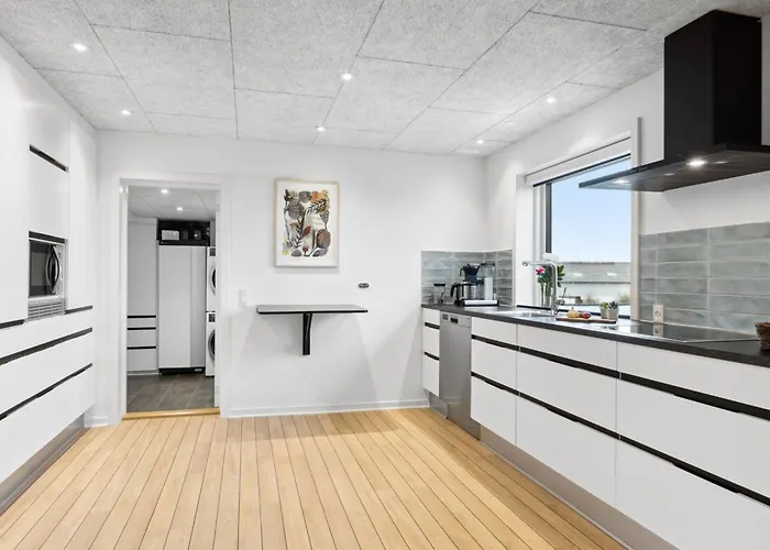 Imilie - 450m From The Sea By Interhome *