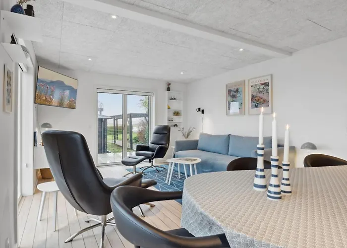 Imilie - 450m From The Sea By Interhome *