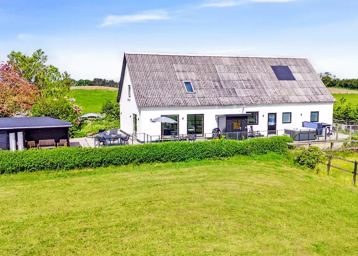 Imilie - 450m From The Sea By Interhome *