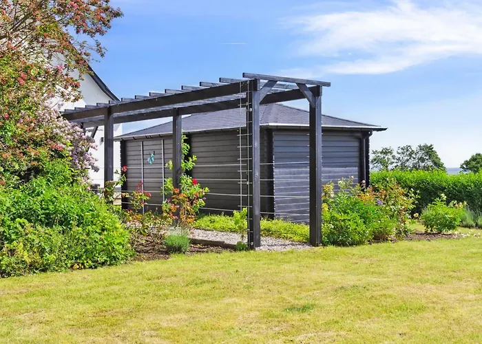 Prázdninový dům Imilie - 450m From The Sea By Interhome